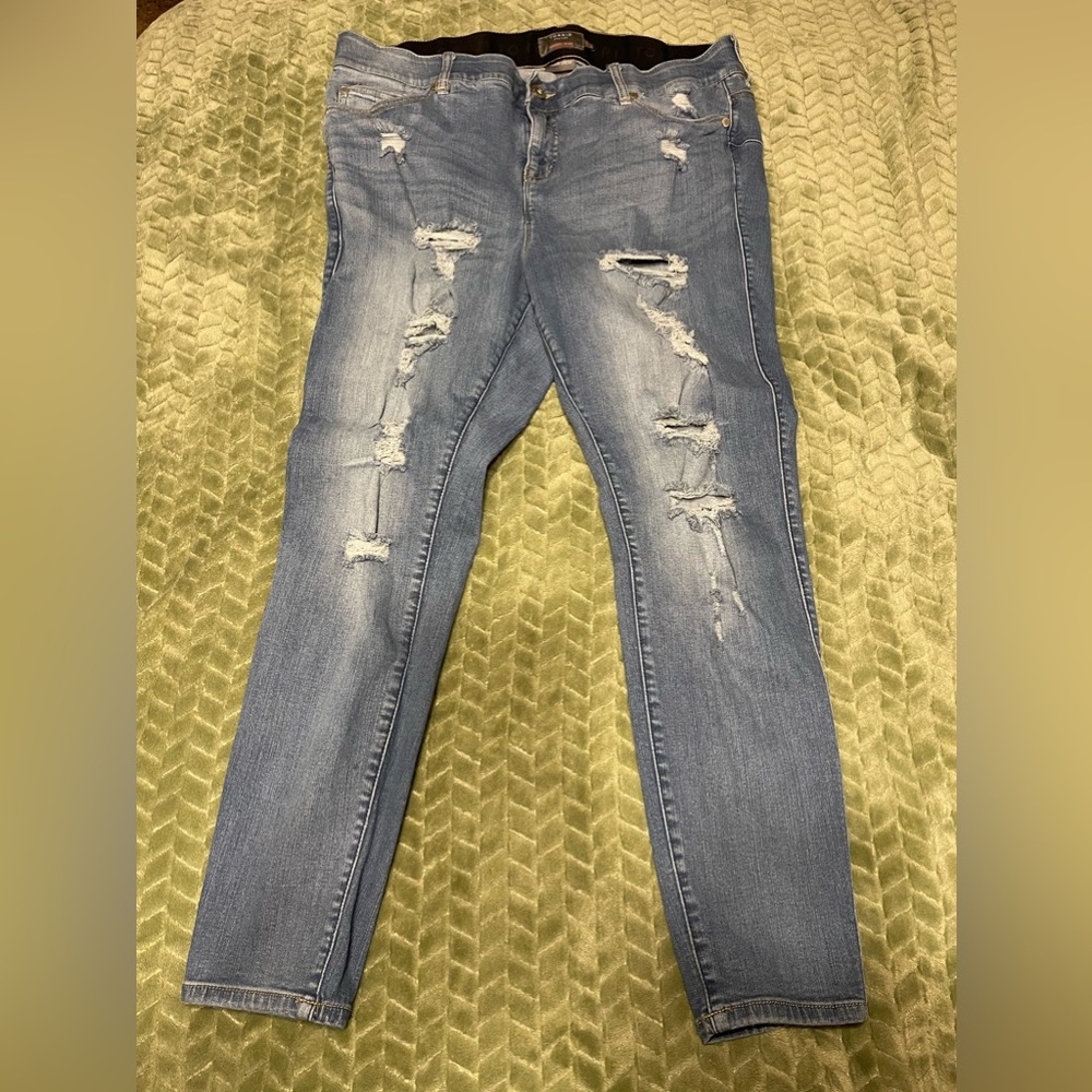 Women’s skinny jeans size 20R